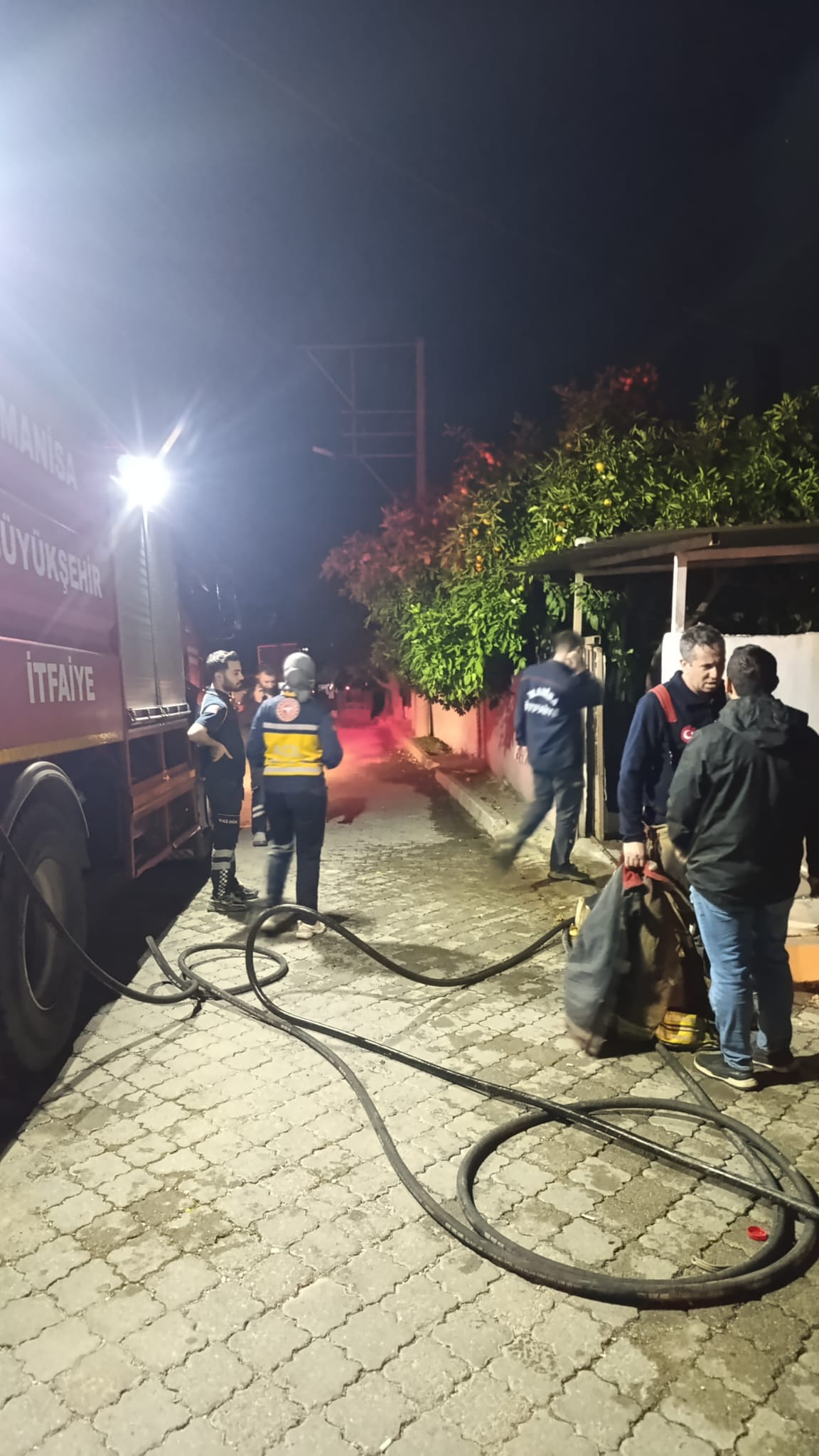 Turgutlu'da Korkutan Ev Yangını