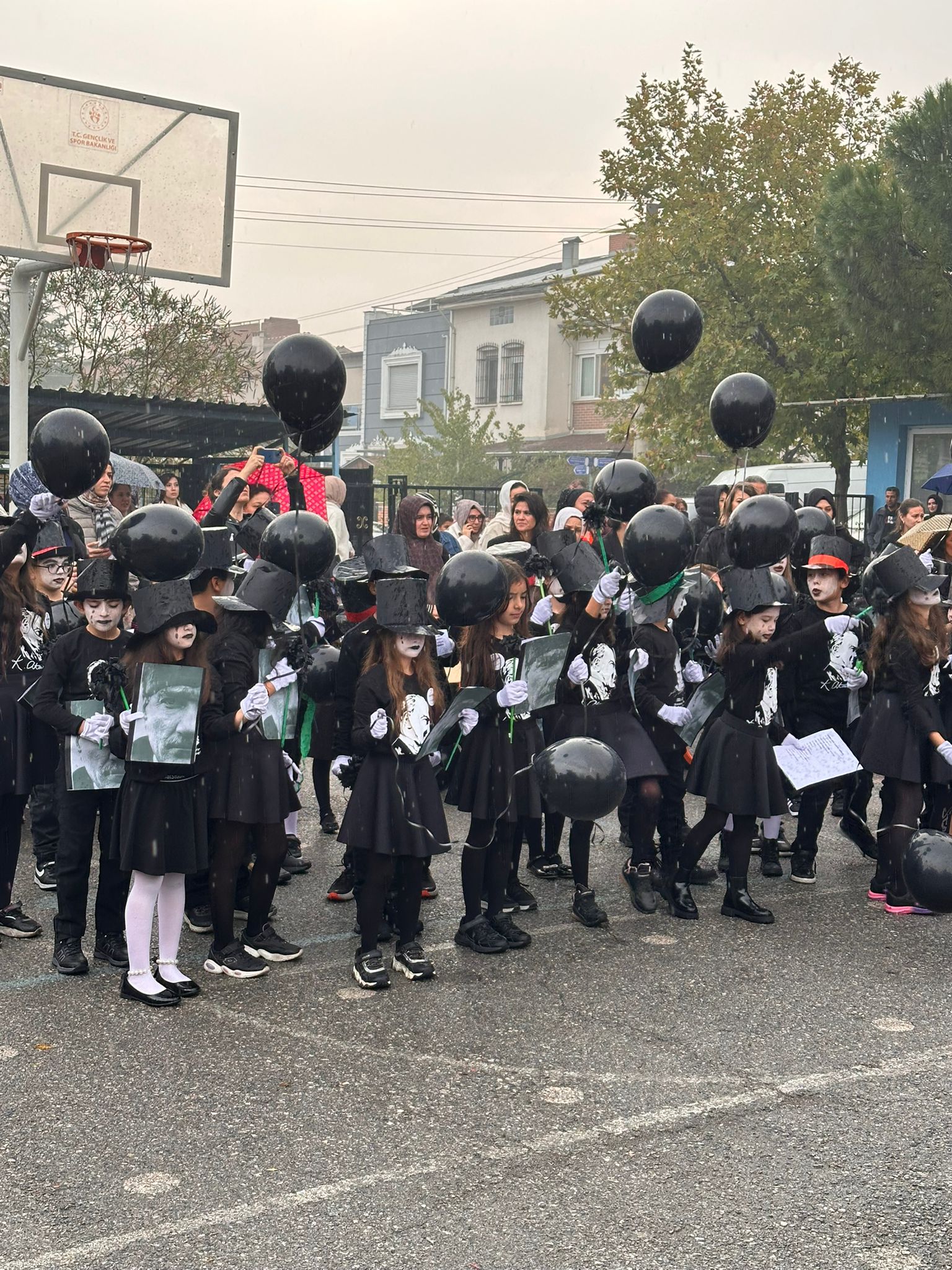 Turgutlu Arif Canpoyraz İlkokulu’ndan Atatürk'ü Anma Töreni
