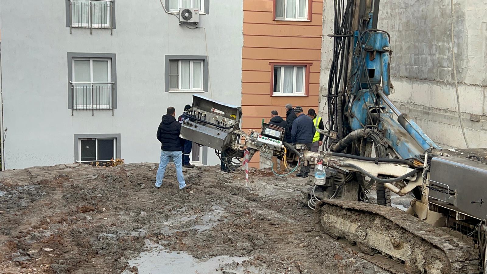 Turgutlu’da Tahliye Edilen Binalar Ekipler Tarafından İncelendi
