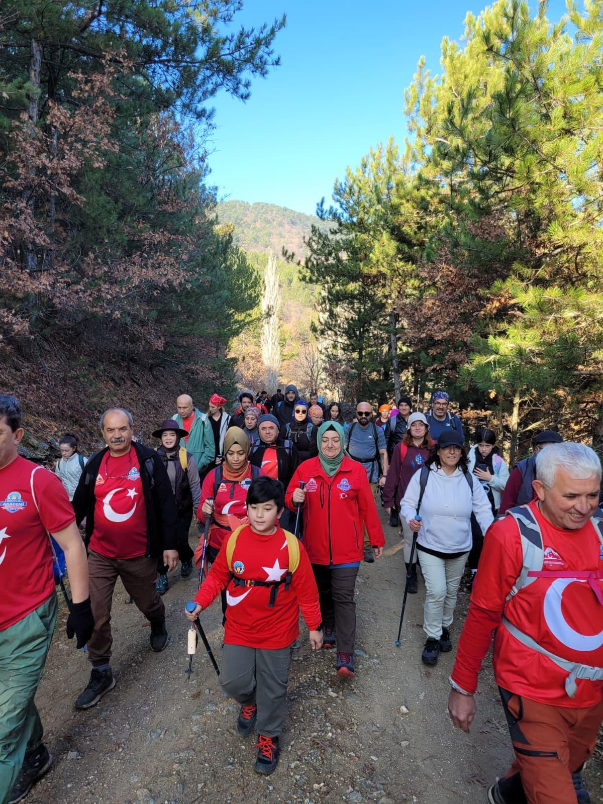 TURBELDAK Zamanın Durduğu Lübbey Köyü'nü Keşfetti