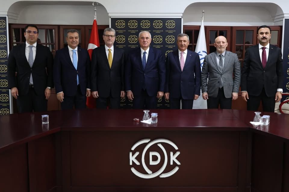 Kamu Denetçiliği Kurumu’nda Devir Teslim Töreni