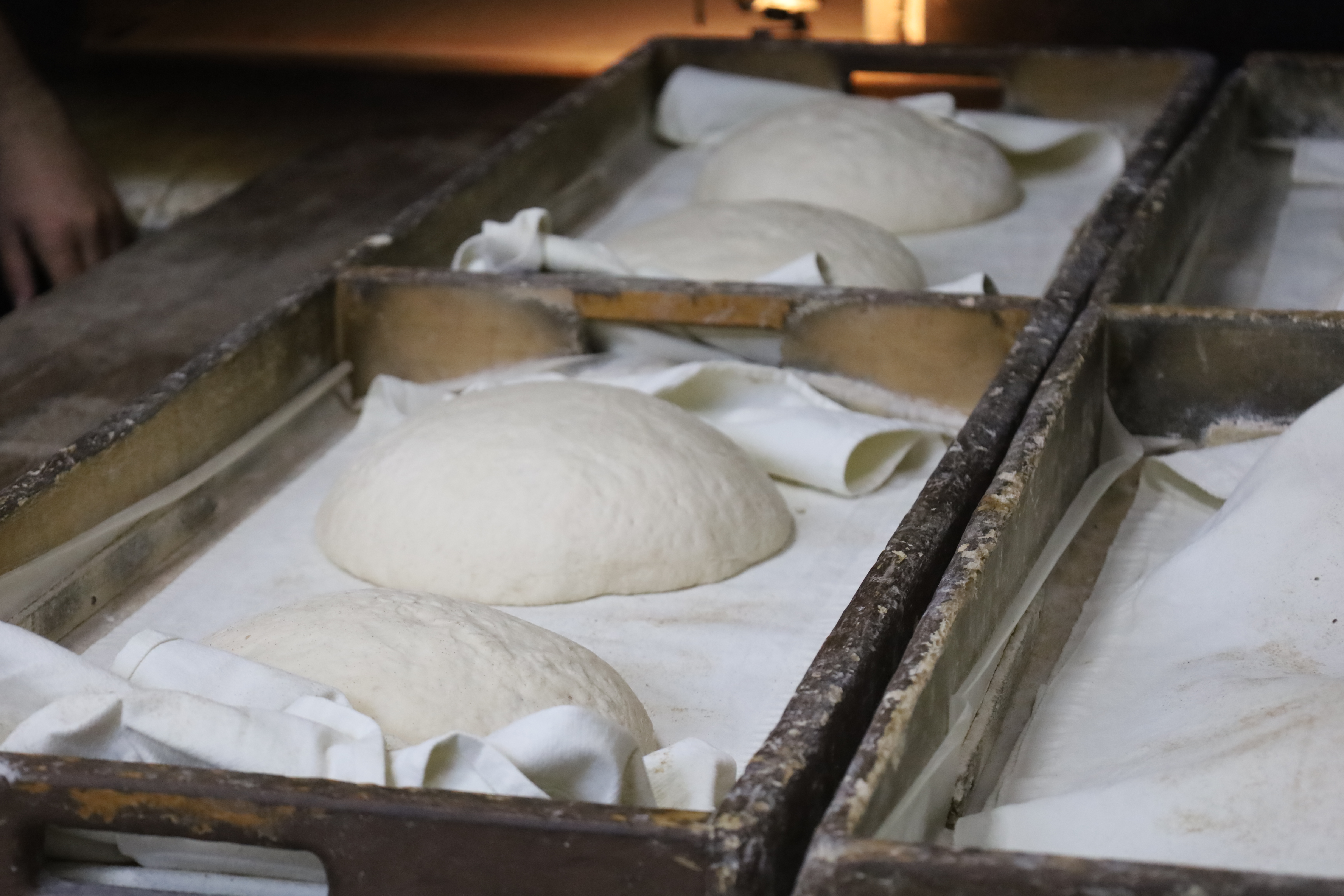 Turgutlu’da Tarihi Fırında "Dolmalık Ekmek" Geleneği Sürüyor