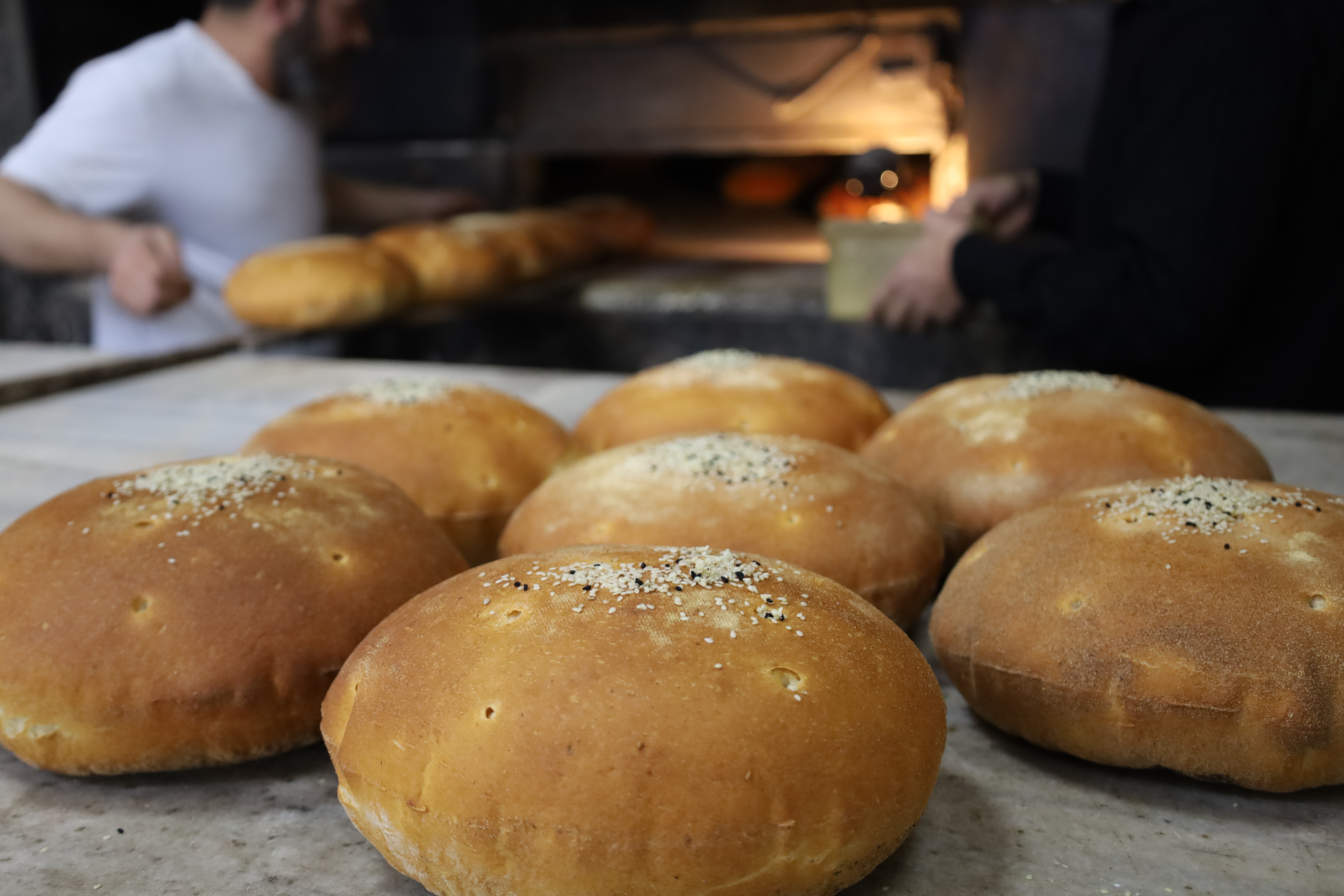 Turgutlu’da Tarihi Fırında "Dolmalık Ekmek" Geleneği Sürüyor