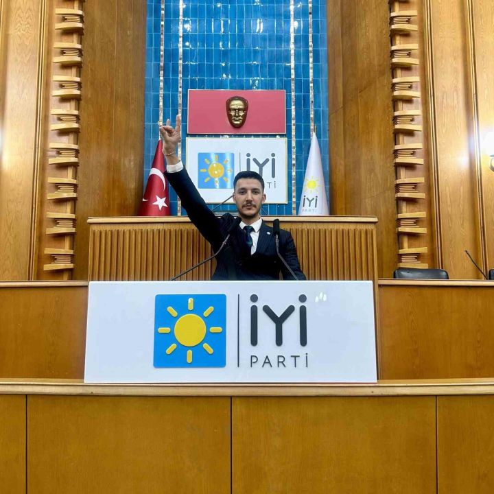 İYİ Partili ilçe başkanı istifa etti
