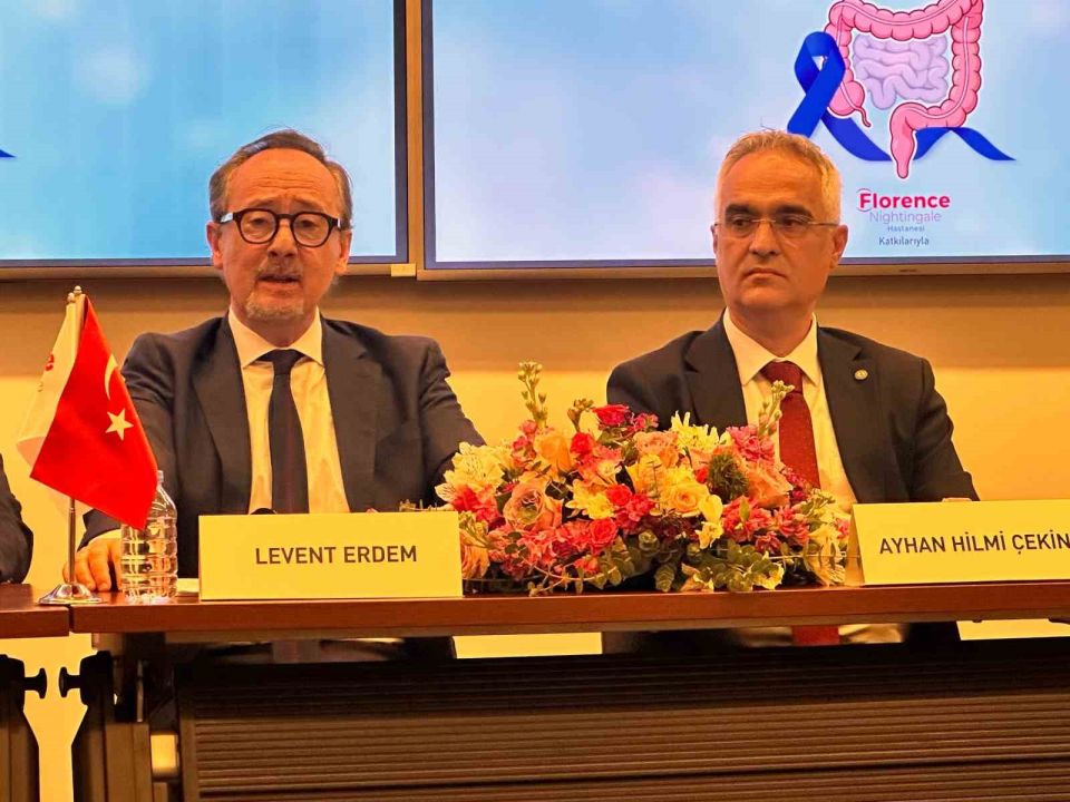 Uzmanlardan gençlere çağrı: Artan kolon kanserine karşı tarama testi