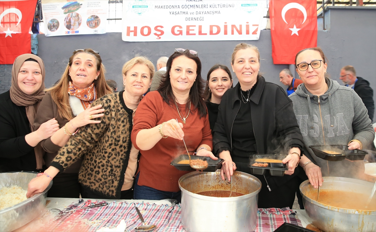 Manisa'da Kuzey Makedonya göçmenleri iftarda buluştu