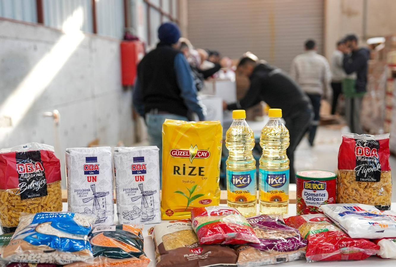 Manisa Büyükşehir’den 22 Bin Ailenin Ramazan Sofrasına Destek