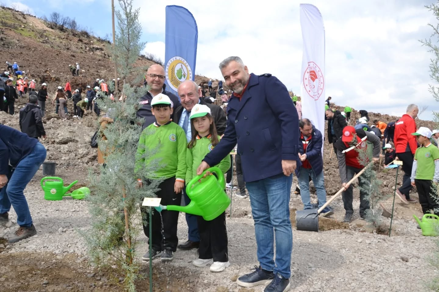 Manisa’da Orman Haftası Kapsamında 30 Bin Fidan Toprakla Buluşacak