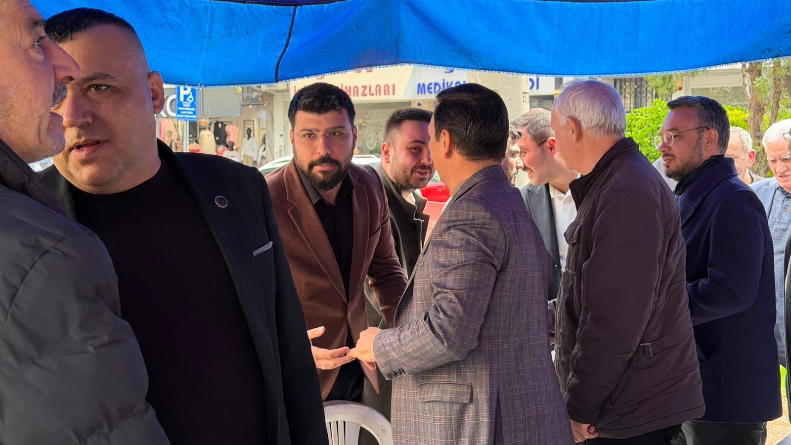 Alparslan Türkeş Turgutlu'da dualarla anıldı