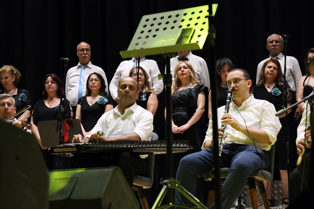 Gönülden Nağmeler Konseri Turgutlu’da Sanatseverleri Büyüledi