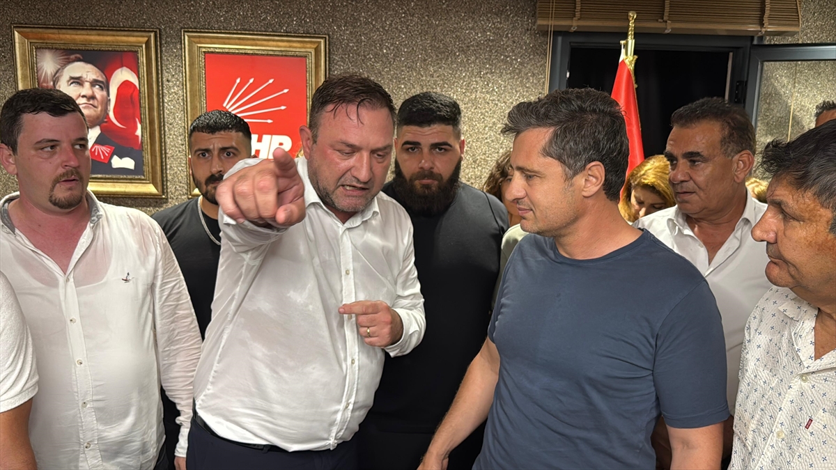 CHP İzmir İl Başkanlığına atandı, görevine böyle başladı