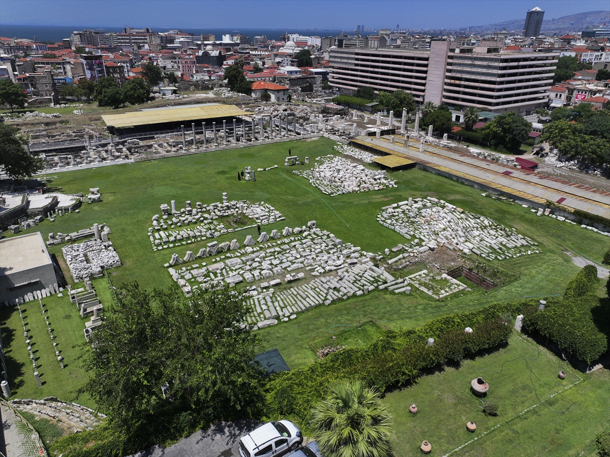 Smyrna'nın mozaikleri dönemin aşk, sadakat ve korunma inancını bugünlere taşıyor
