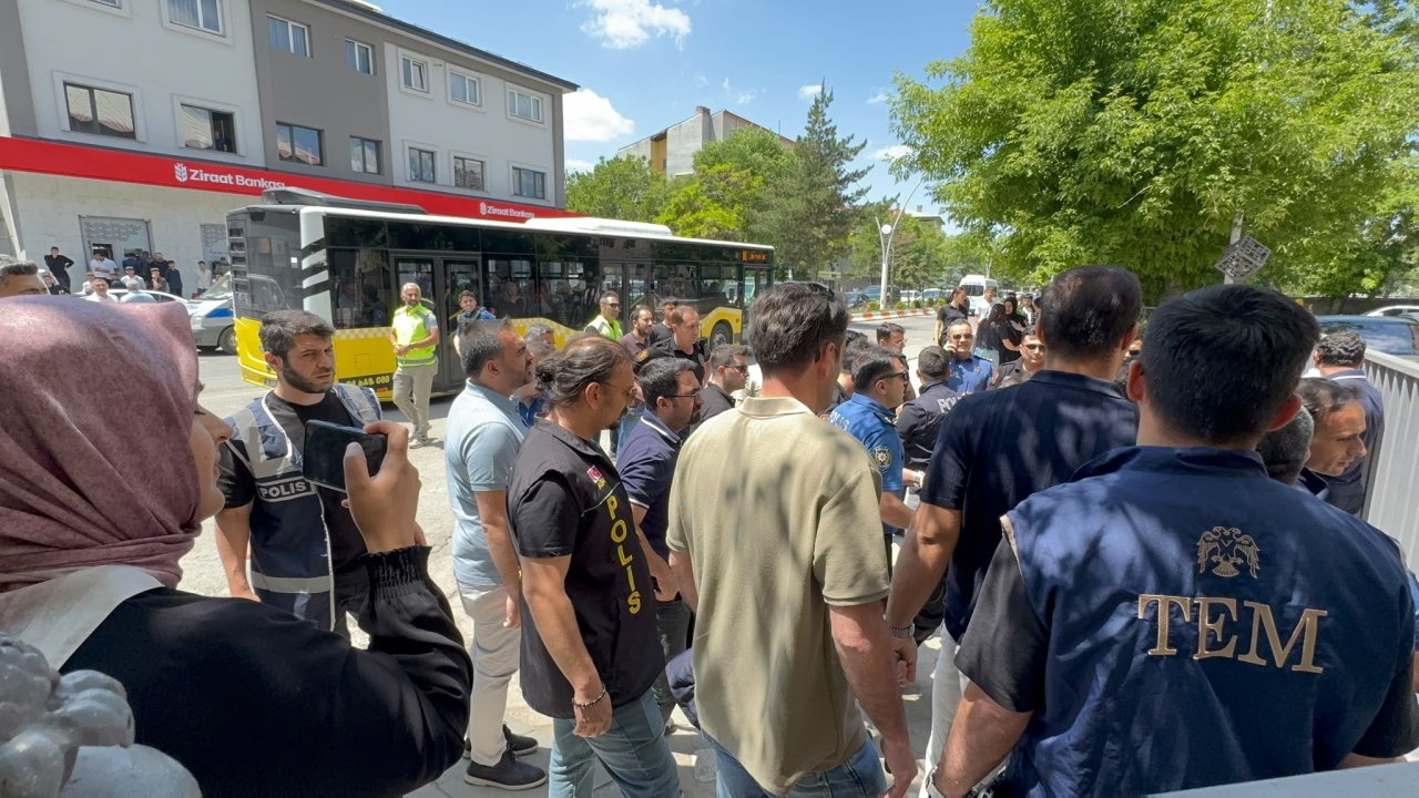 Minik Leyla davasında karar: Amcaya müebbet, 6 sanığa beraat