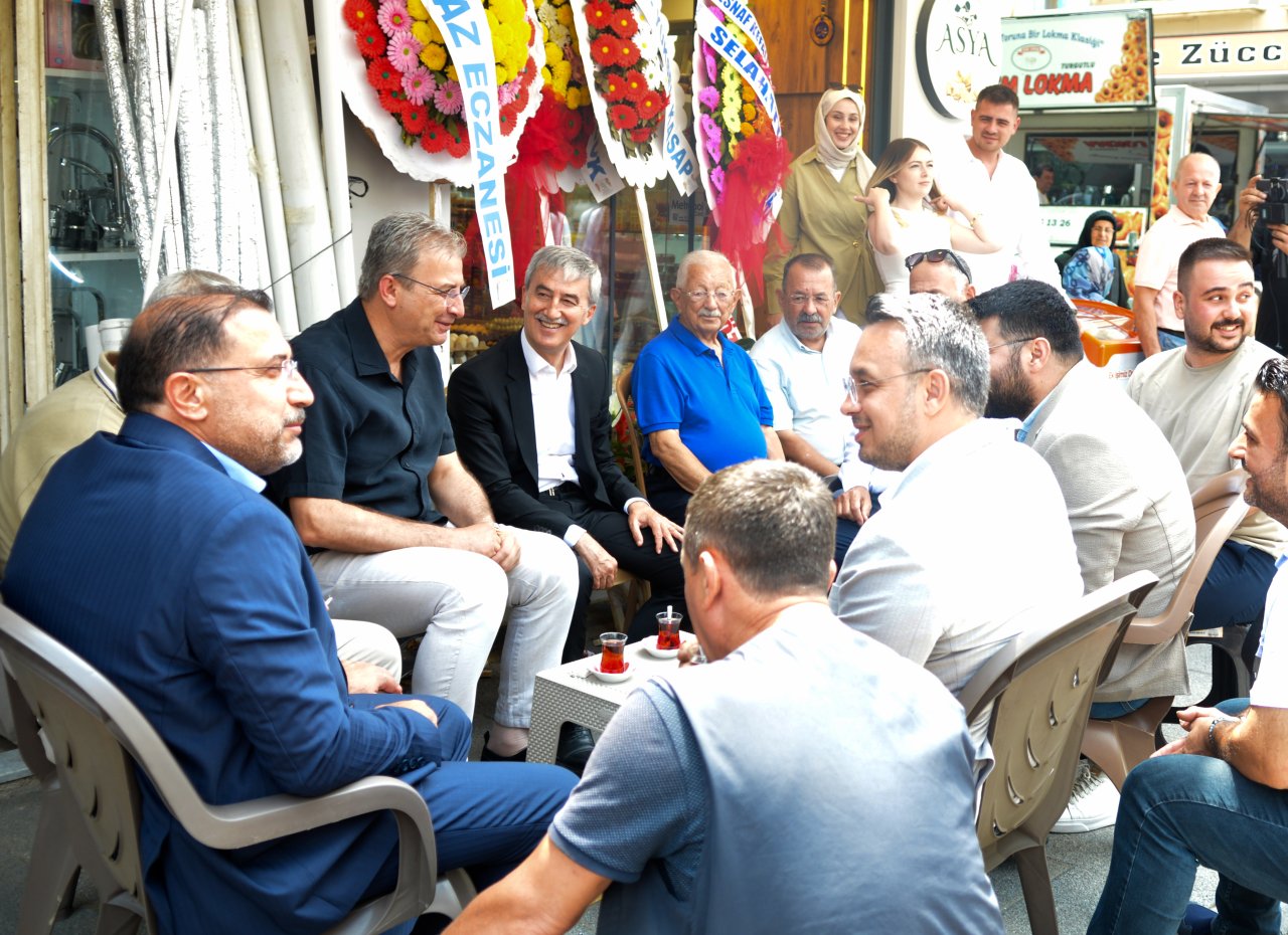 Turgutlu’da Asya Peynircilik Hizmete Açıldı