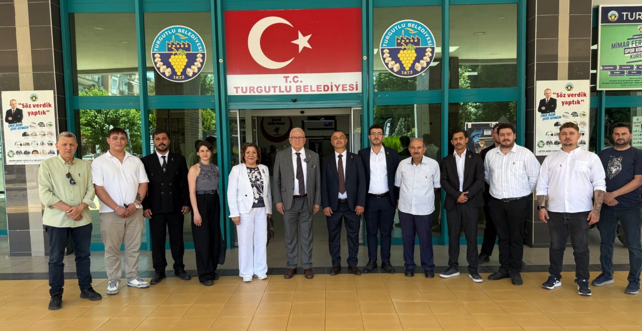 Zafer Partisi Heyetinden Turgutlu’da ziyaret turu