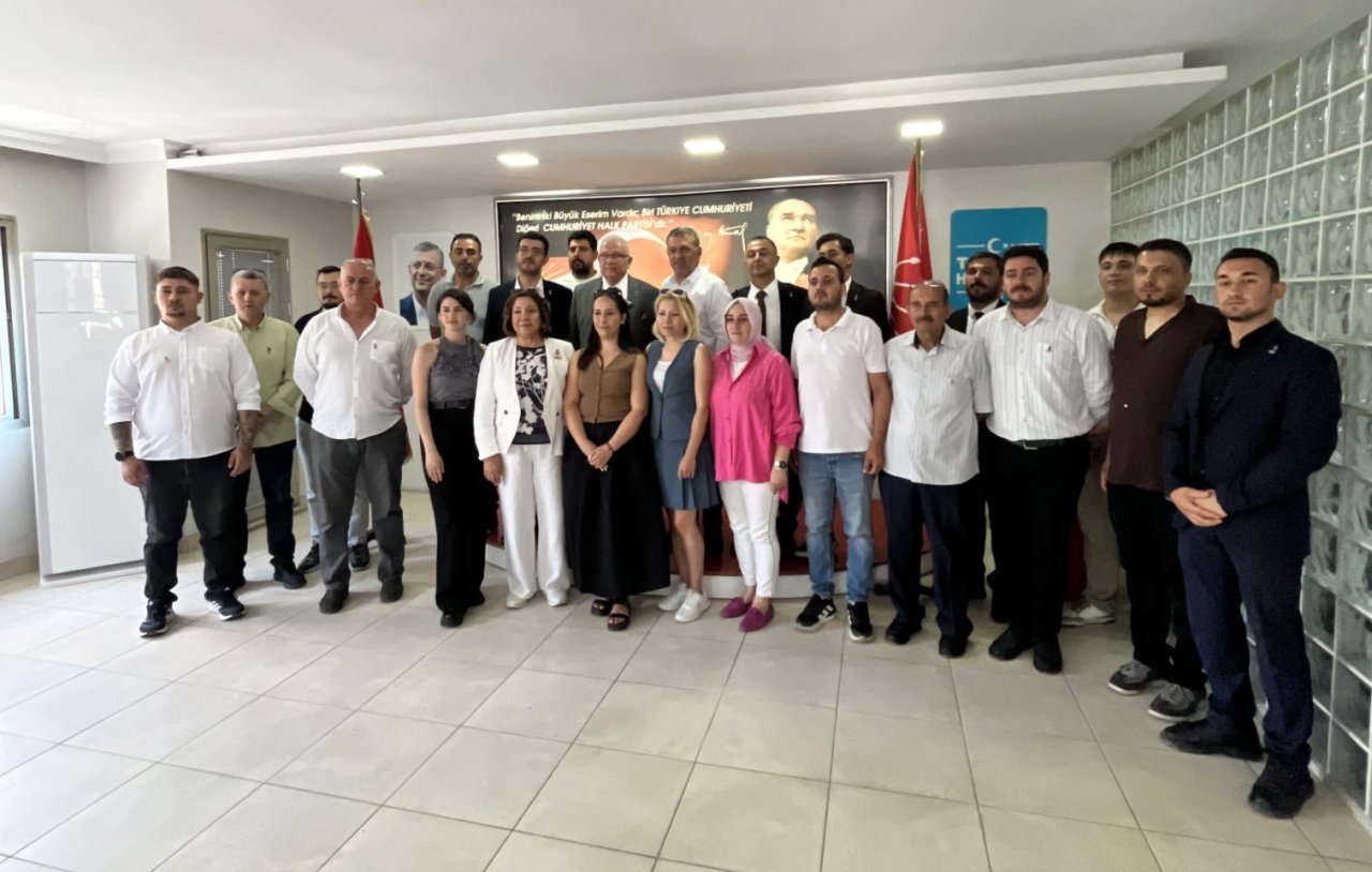 Zafer Partisi Heyetinden Turgutlu’da ziyaret turu