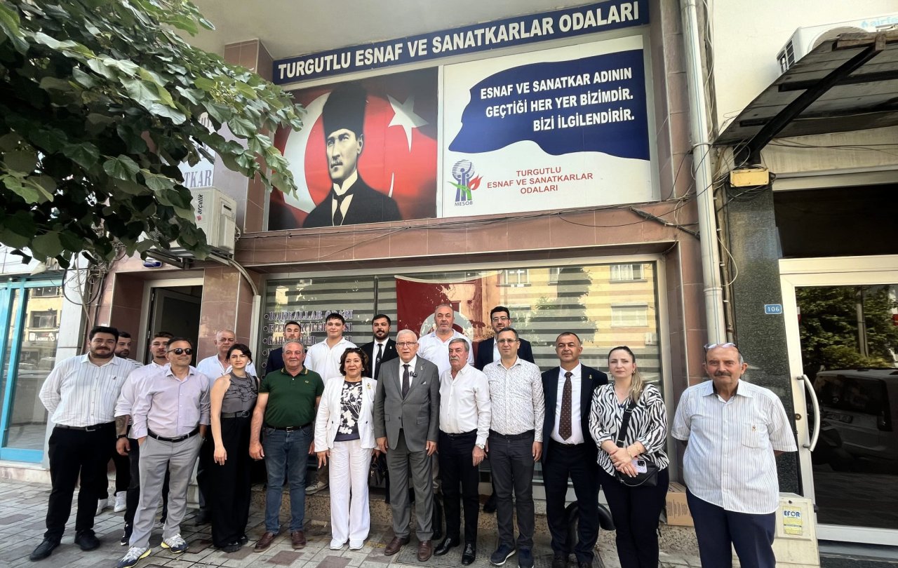 Zafer Partisi Heyetinden Turgutlu’da ziyaret turu