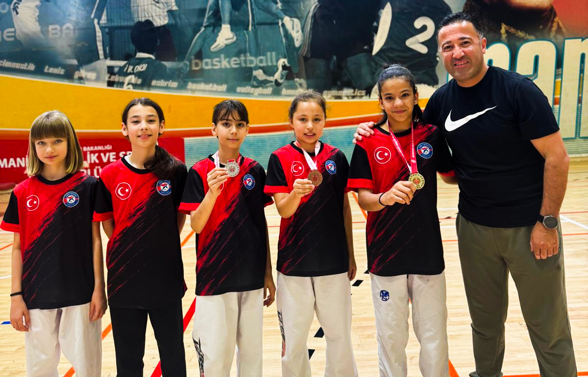 Akbey’in sporcuları yine gururlandırdı