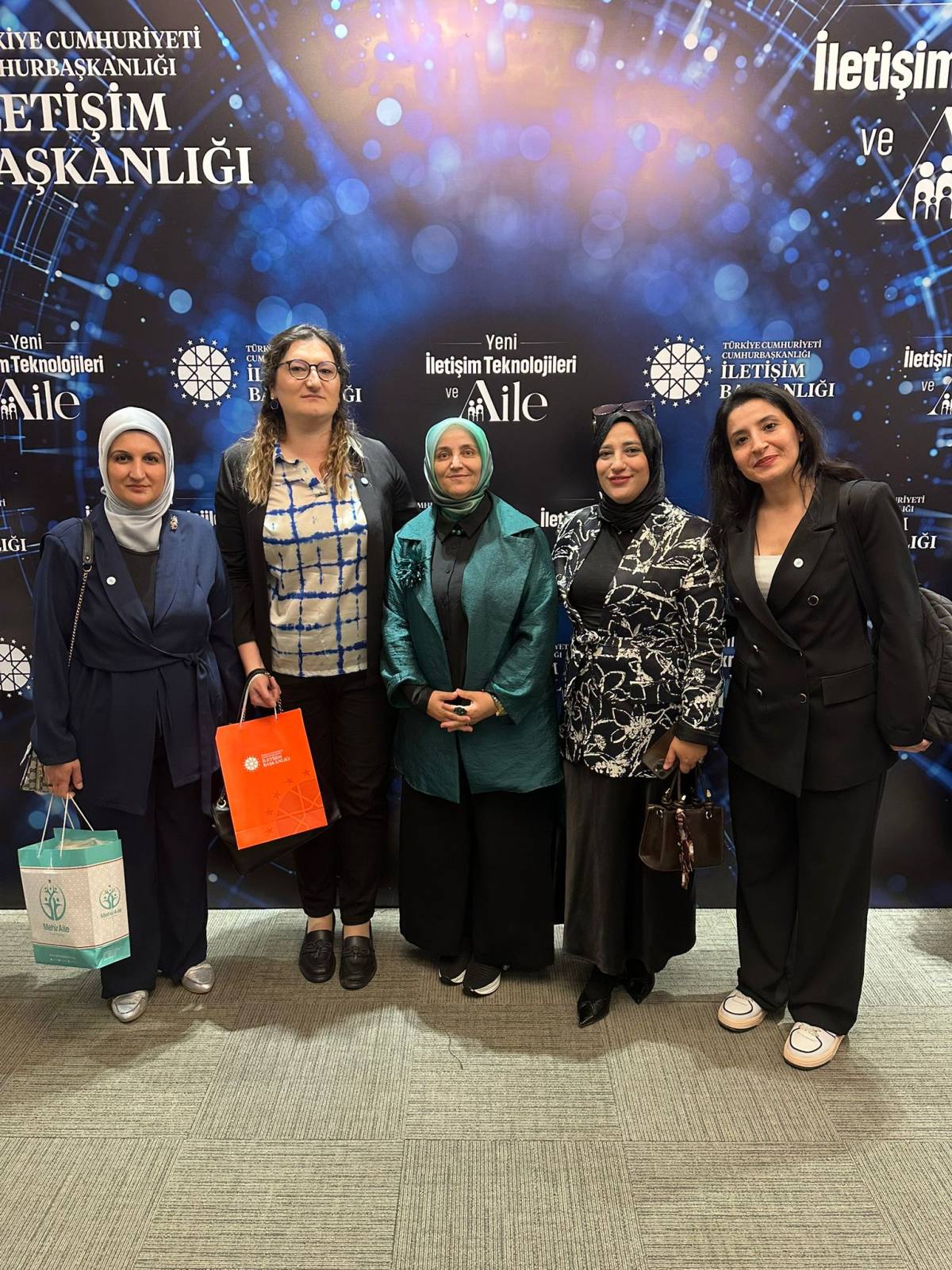 Mehir Aile Platformu Heyeti Cumhurbaşkanlığı'nda Aile Odaklı Çalışmalarını Anlattı