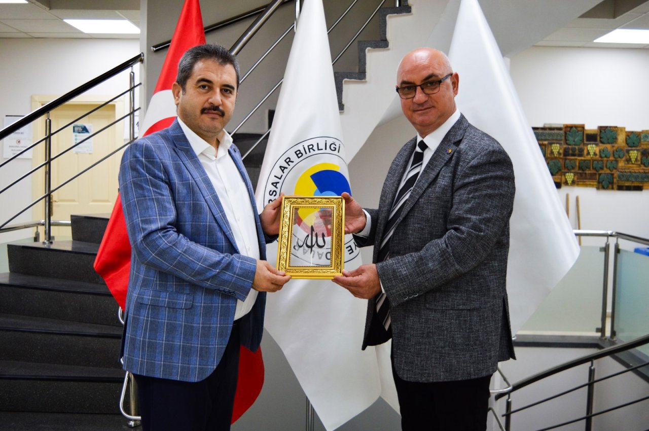 Cumhuriyet Başsavcısı Yalçınöz'den Turgutlu Ticaret Borsası'na veda ziyareti
