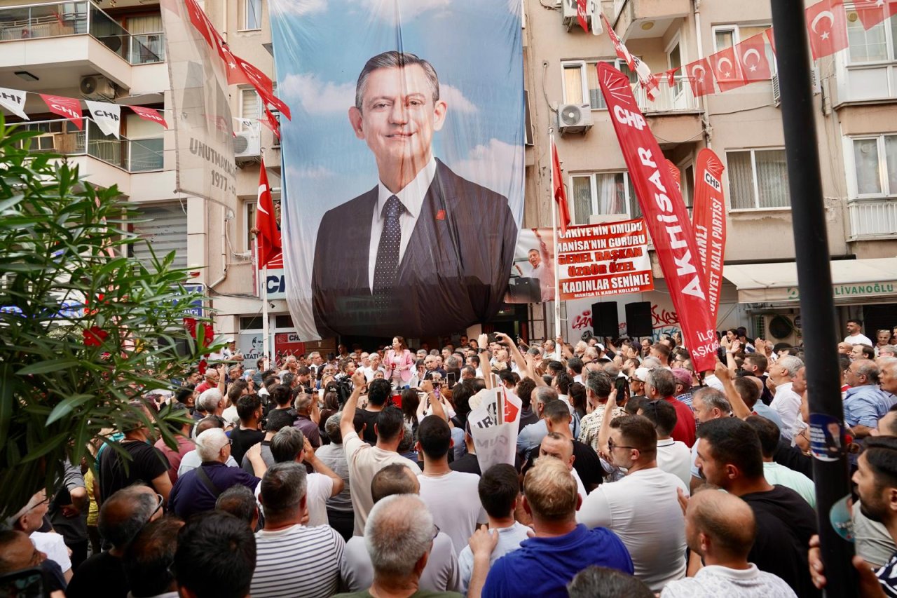 Özalper: 'Butlancılar gelecekmiş... Tükürükten içeri giremezler"