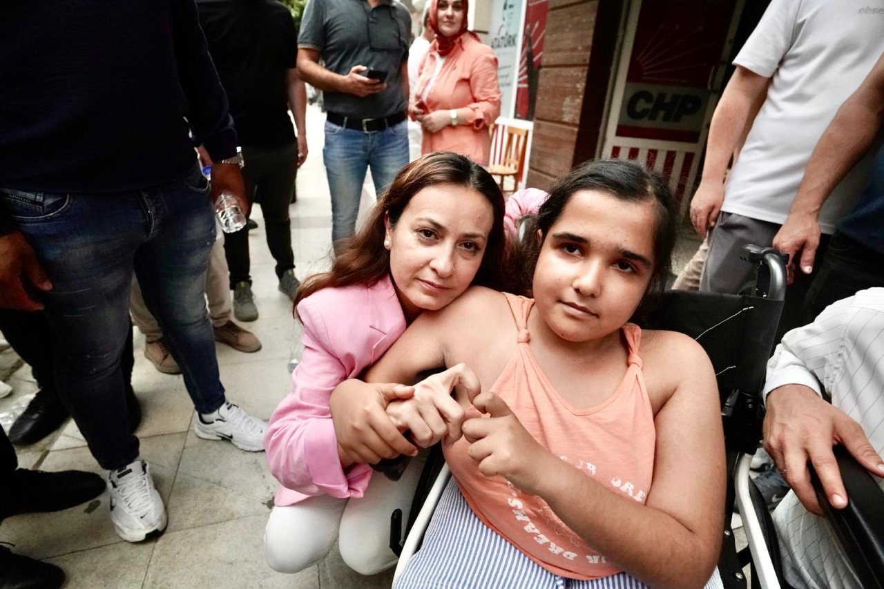 Özalper: 'Butlancılar gelecekmiş... Tükürükten içeri giremezler"