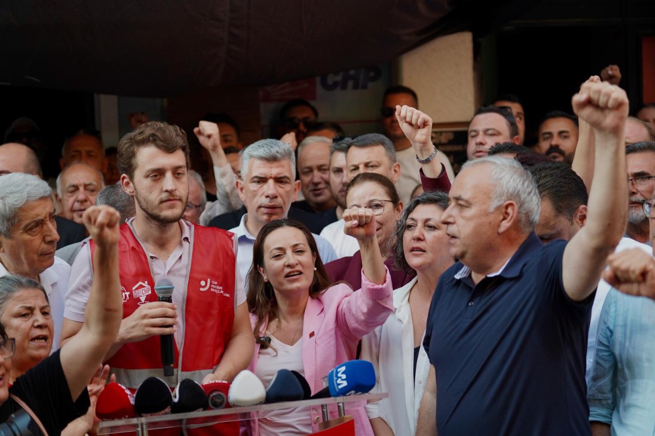 Özalper: 'Butlancılar gelecekmiş... Tükürükten içeri giremezler"