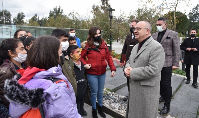 Ergün Turgutlulu öğrencilerle buluştu