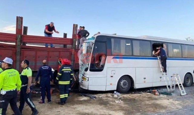 Servis otobüsünün çarptığı kamyonun sürücüsü tutuklandı