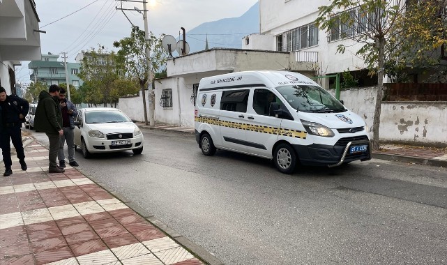 Manisa'da bir evde çıkan kavgada 2 kişi yaralandı