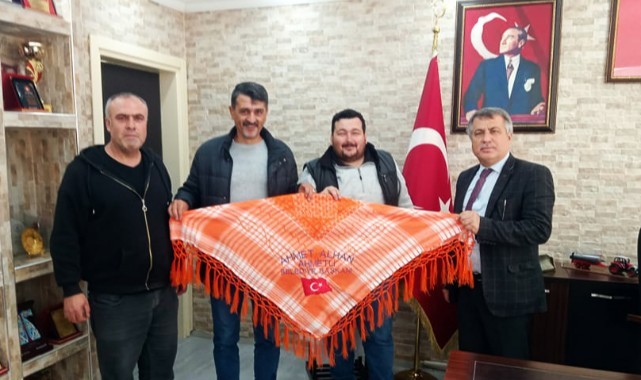 Gökkaya 24.Geleneksel Deve Güreşi depremzedeler yararına yapılacak
