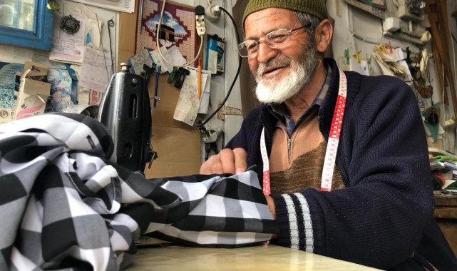 Annesinin isteğiyle başladı, 65 yıldır devam ediyor