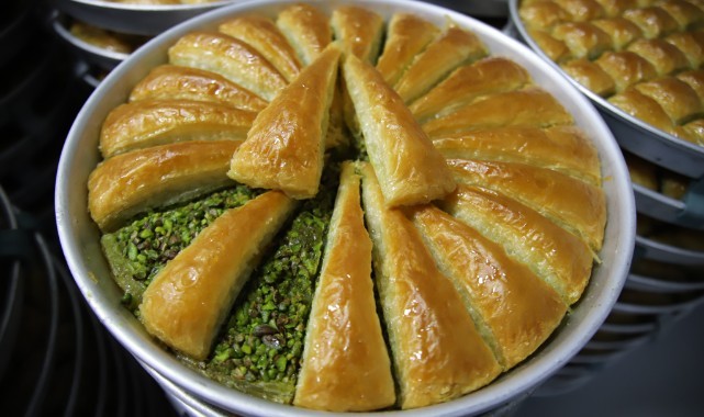 Baklavacıların bayram yoğunluğu başladı   