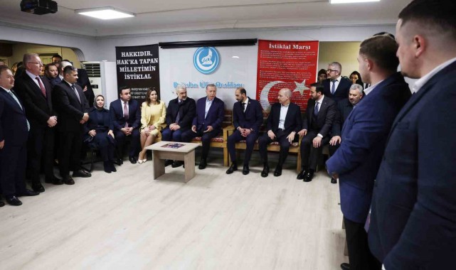Cumhurbaşkanı Erdoğan: "Amerika'ya şu seçimlerde bir ders vermemiz lazım"