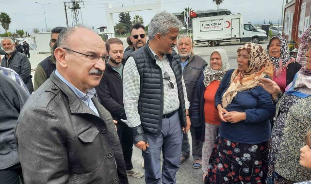 Deprem bölgesinde görevlendirilen Manisa Valisi Karadeniz vazifeye başladı