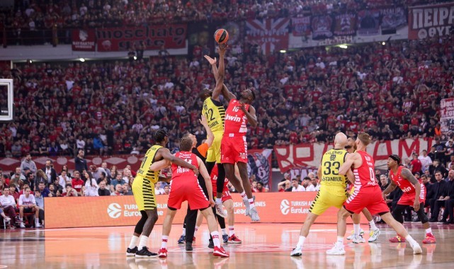 Fenerbahçe Beko seriyi eşitledi   