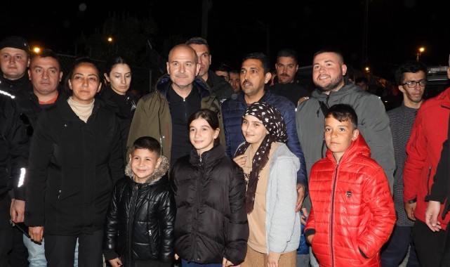   ''İçişleri Bakanı Soylu: "Emrinize amadeyiz"