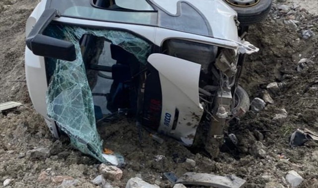 Maden işçilerini taşıyan servis devrildi, 9 kişi yaralandı
