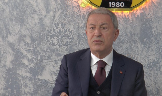 Bakan Akar: “Suriye’nin kuzeyinde dün akşam 8 terörist etkisiz hale getirildi”
