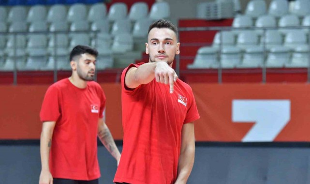 Filenin Efeleri'nin, FIVB Challenger Kupası kadrosu belli oldu