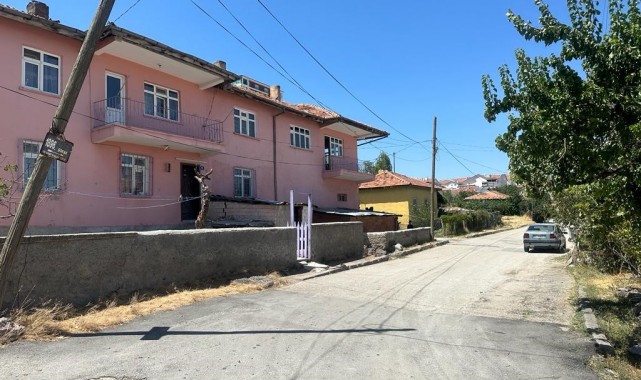Başkent'te boşanma aşamasındaki kadın, kocası tarafından silahla vuruldu