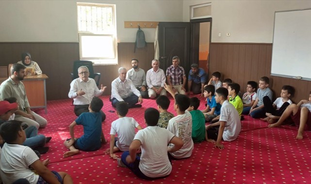Turgutlu'da "Yazımda Kardeşlik Var Kampı" düzenlendi
