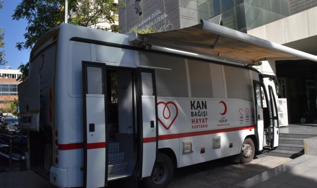 Yunusemre personelinden kan bağışı etkinliği