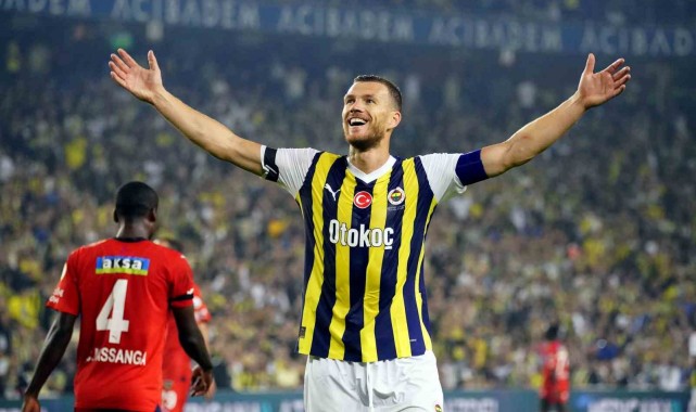 Edin Dzeko, Süper Lig'de gol sayısını 7'ye çıkardı