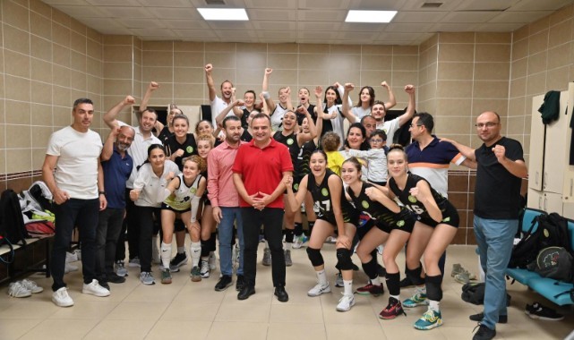 Evinde galibiyetle başladı