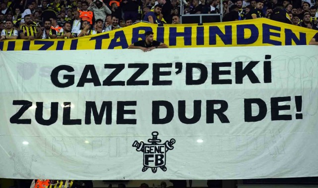 Fenerbahçe tribünlerinden Filistin'e destek