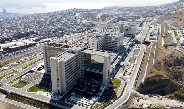 İzmir Şehir Hastanesi Yarın Hasta Kabulüne Başlıyor
