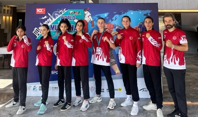 Manisalı sporcular, Dünya Şampiyonası'nda 7'de 7 yaptı
