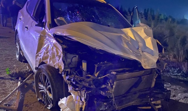 Otomobilin çarptığı elektrikli motosikletin sürücüsü öldü