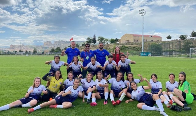 Salihli'nin futboldaki sultanları 2. Lig yolunda